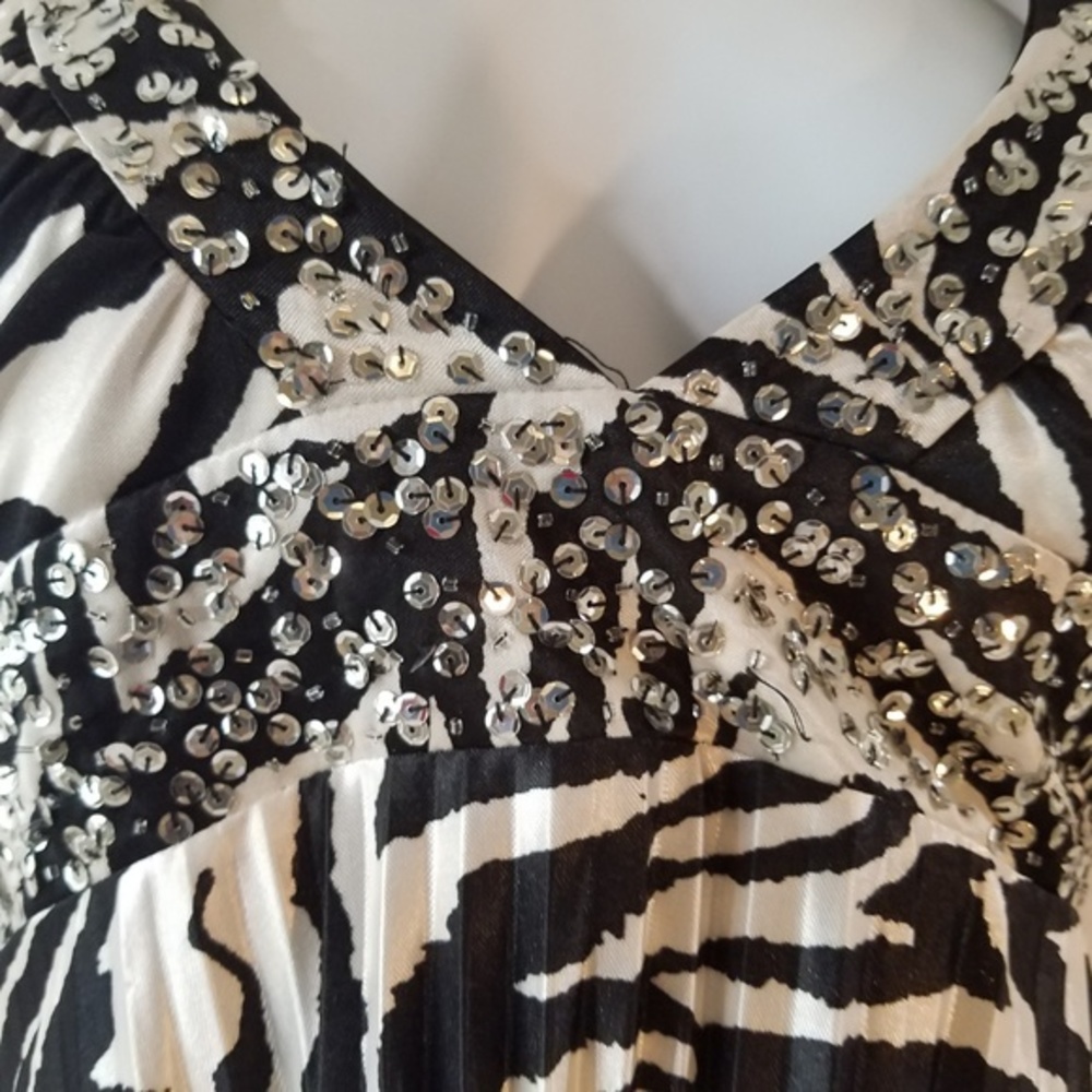 Morgan & Co. Dress Zebra Embellished Prom Party Je - Picture 3 of 6